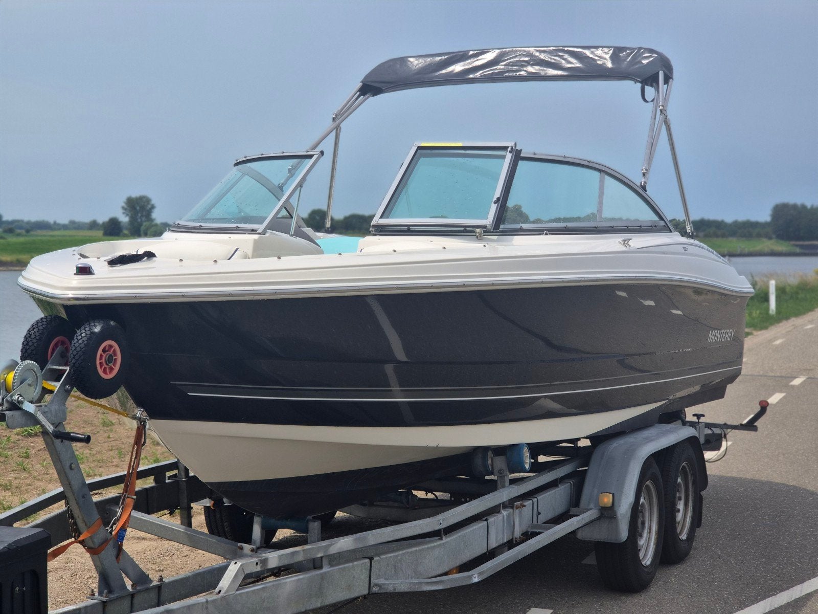 Monterey fs180 speedboot, Watersport en Boten, Ophalen, Gebruikt, Binnenboordmotor, Elektrische start