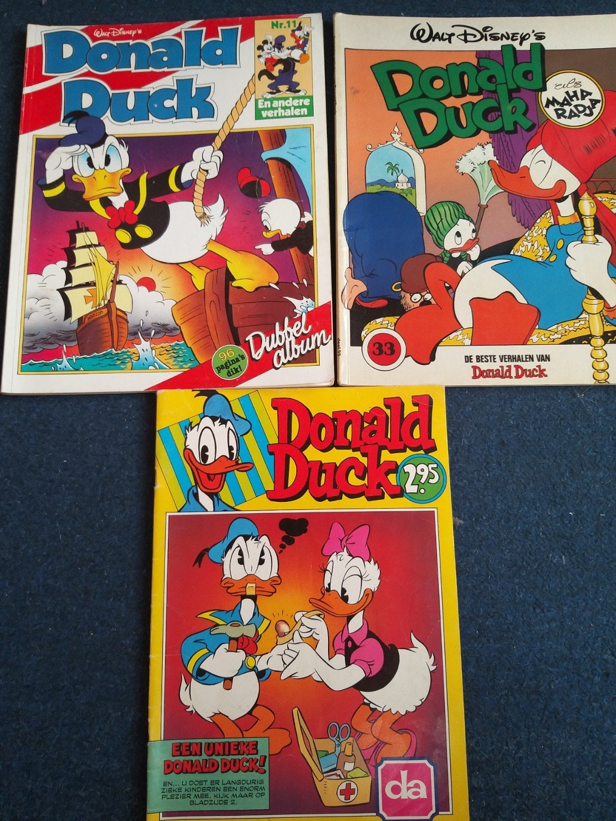 Te koop: 3 Donald Duck en 2 Oom Dagobert stripboeken, Meerdere comics, Ophalen
