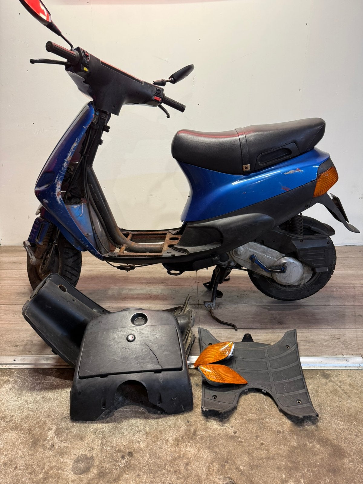 PIAGGIO FAST RIDER – PROJECT, Fietsen en Brommers, Ophalen of Verzenden, Zo goed als nieuw, Benzine, Zip