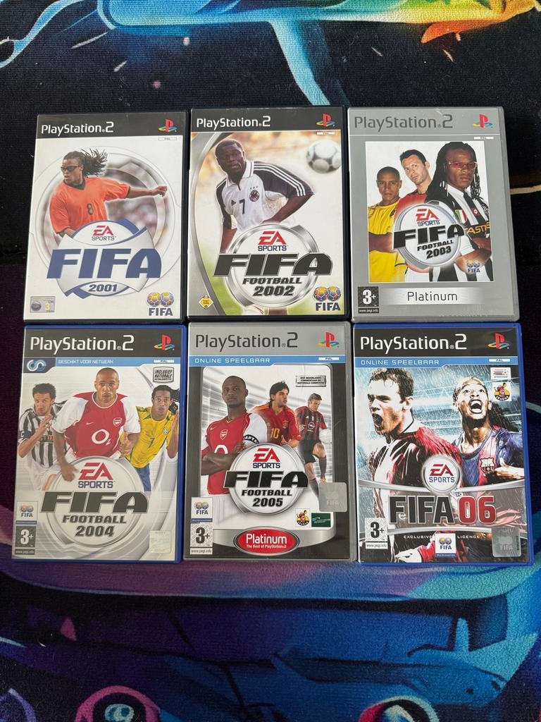 FIFA PlayStation 2 Collectie (2001-2006) - 6 Spellen, Gebruikt, 2 spelers, Eén computer, Ophalen of Verzenden