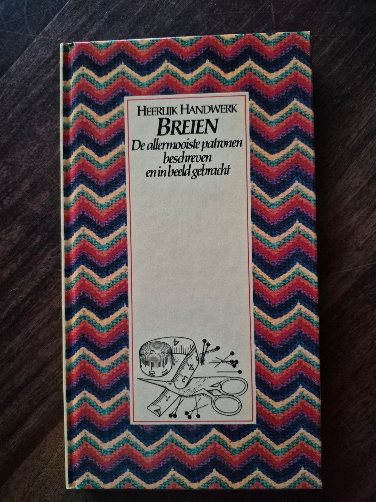 Breien, de allermooiste patronen, Hobby en Vrije tijd, Ophalen of Verzenden, Zo goed als nieuw, Breien, Patroon of Boek