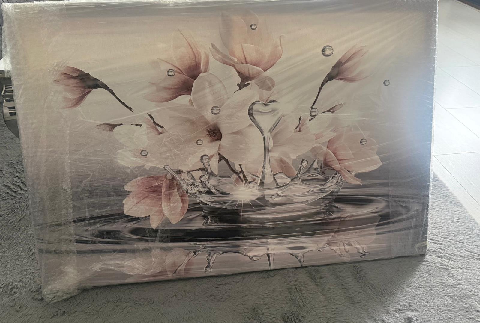 Canvas Schilderij Bloemen met Waterdruppels NIEUW IN DOOS, Huis en Inrichting, Ophalen, 50 – 75, Nieuw, Schilderij