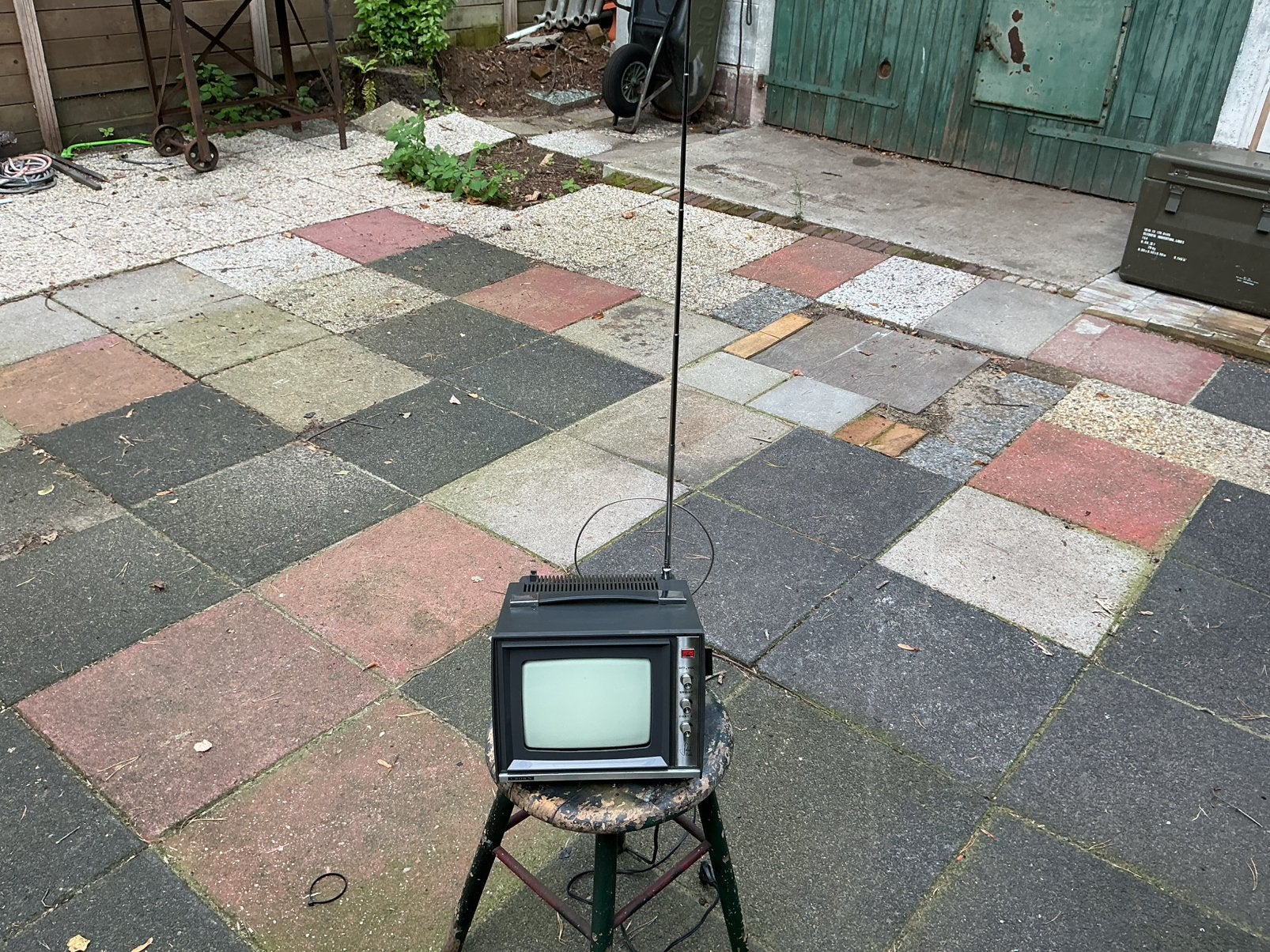 Crown -7tv-104 draagbaar, 230ac 12dc, Ophalen, Gebruikt, Minder dan 40 cm, Overige merken