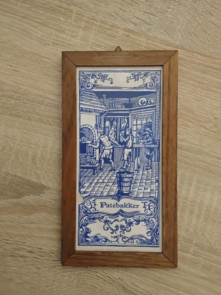 Delfts Blauw Tegeltableau 'Patébakker' in Houten Lijst, Antiek en Kunst, Ophalen