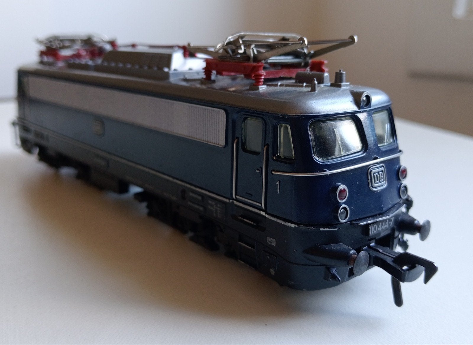 Fleischmann E10 DB, catalogus nummer 4335 in mooie staat., Hobby en Vrije tijd, Fleischmann, Ophalen of Verzenden, Zo goed als nieuw