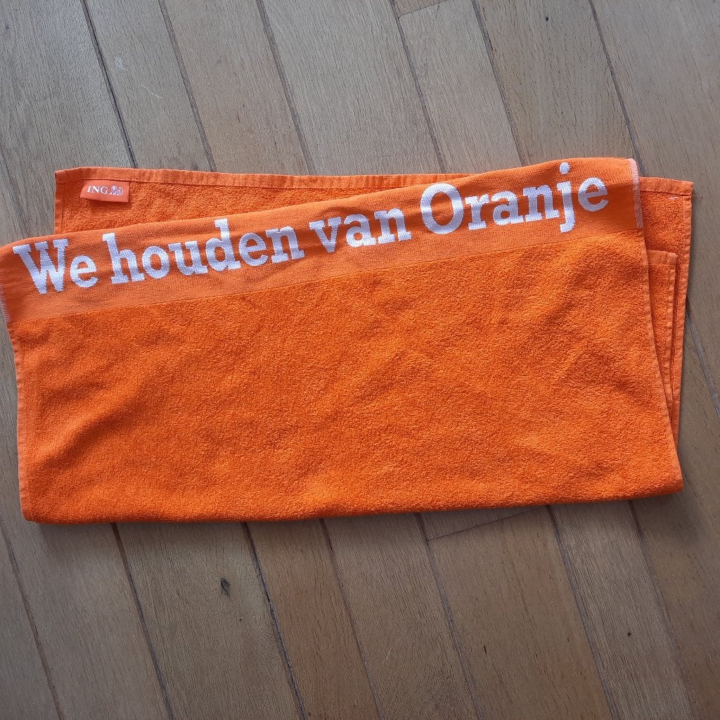 ING handdoek oranje "We houden van Oranje", Ophalen of Verzenden, Nieuw, Oranje of Koningsdag