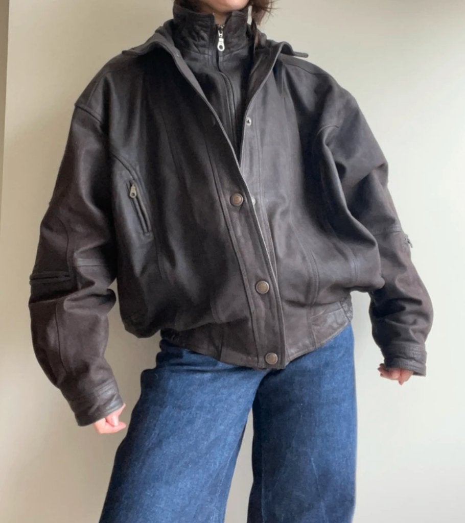 Vintage dark brown thick leather bomber L/XL jacket, Bruin, Maat 46/48 (XL) of groter, Ophalen of Verzenden, Vintage