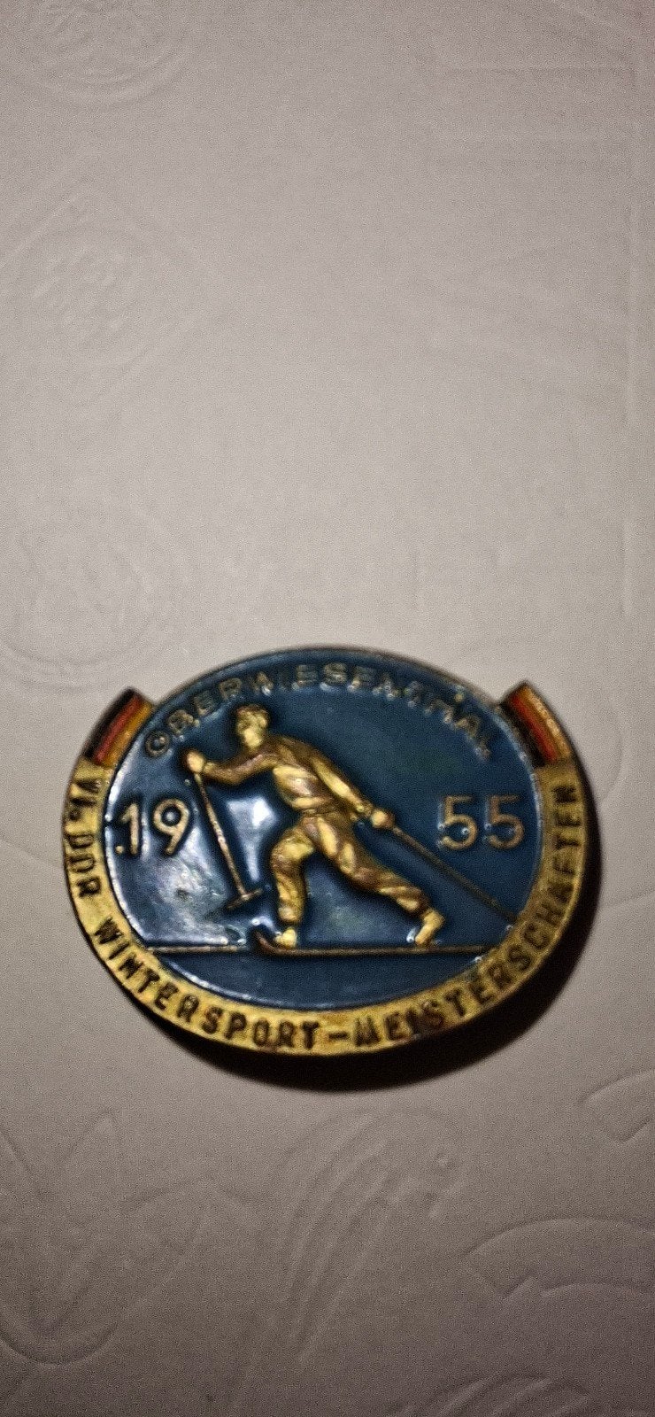 Speld DDR Wintersportkampioenschappen 1955 Oberwiesenthal, Ophalen of Verzenden