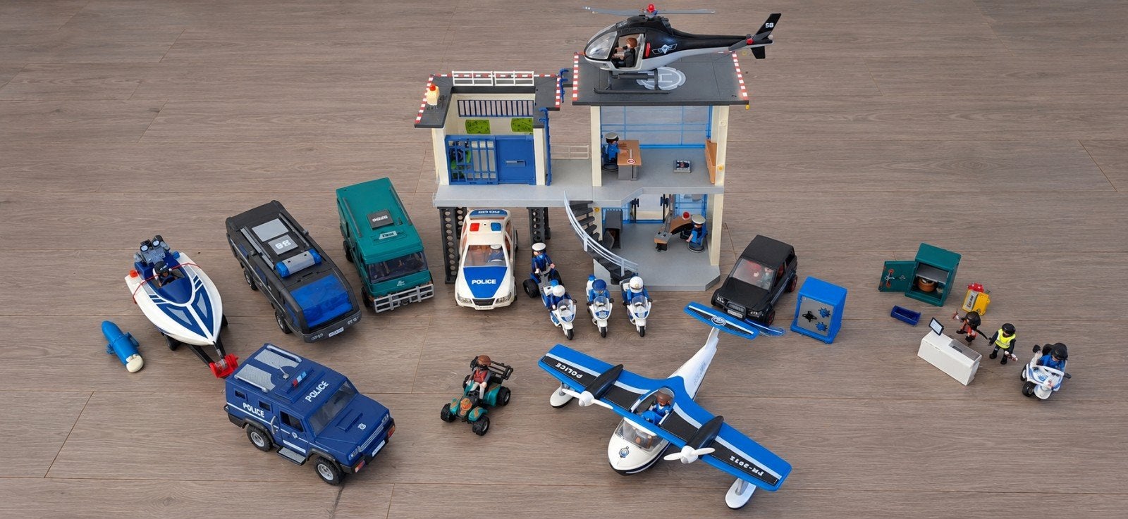 Grote Playmobil Politieset met Bureau, Voertuigen en Figuren, Gebruikt, Gebouw, Complete set, Ophalen of Verzenden