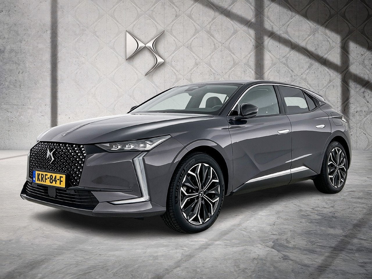 DS DS 4 E-Tense 225pk Automaat Etoile | Rijklaar | Alcantara, Auto's, DS, Automaat, Gebruikt, Leder, Bedrijf