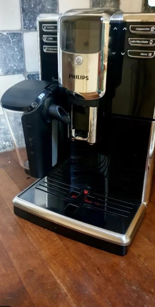 Philips volautomatische espressomachine., Ophalen, Afneembaar waterreservoir, Espresso apparaat, Koffiebonen