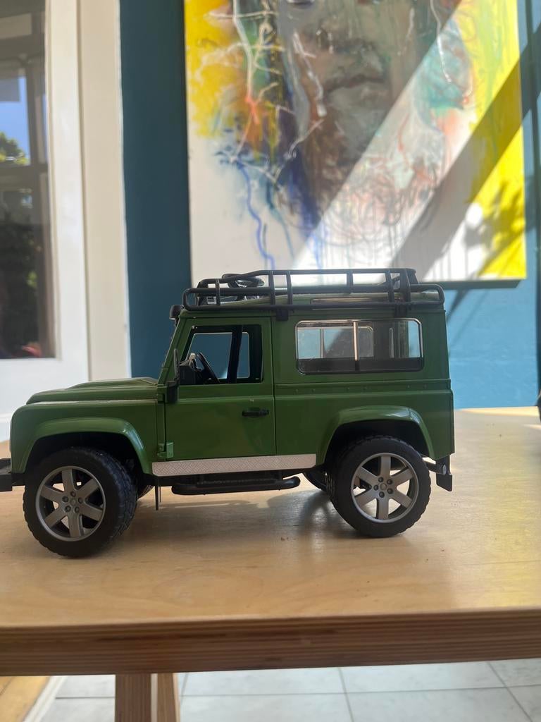 Bruder Land Rover Defender - Groen, Zo goed als nieuw, Ophalen of Verzenden, Zo goed als nieuw
