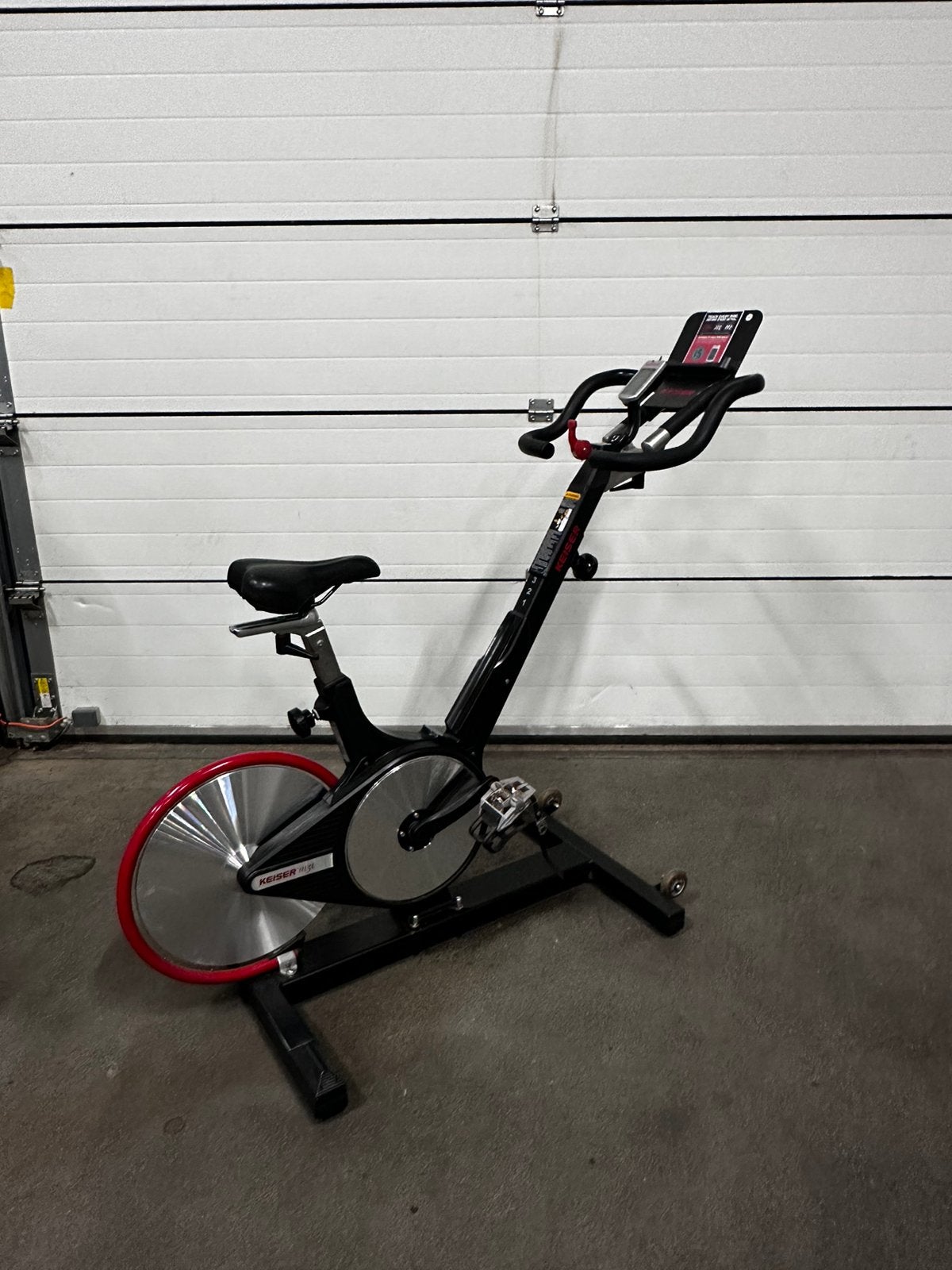 Keiser M3i Spinningbike met scherm, Sport en Fitness, Ophalen, Gebruikt, Overige typen
