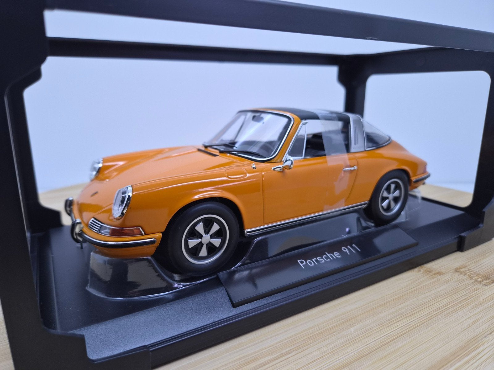Norev Porsche 911t Targa 1:18 Oranje Limited Edition, Auto, Nieuw, Norev, Ophalen of Verzenden