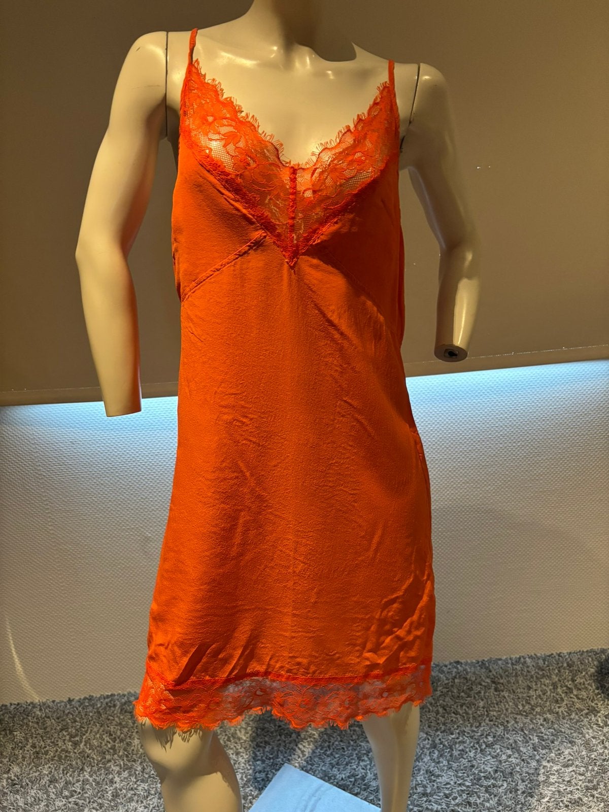 Pinko jurkje met kant maat it 44 nl 40, Maat 38/40 (M), ., Oranje, Ophalen of Verzenden