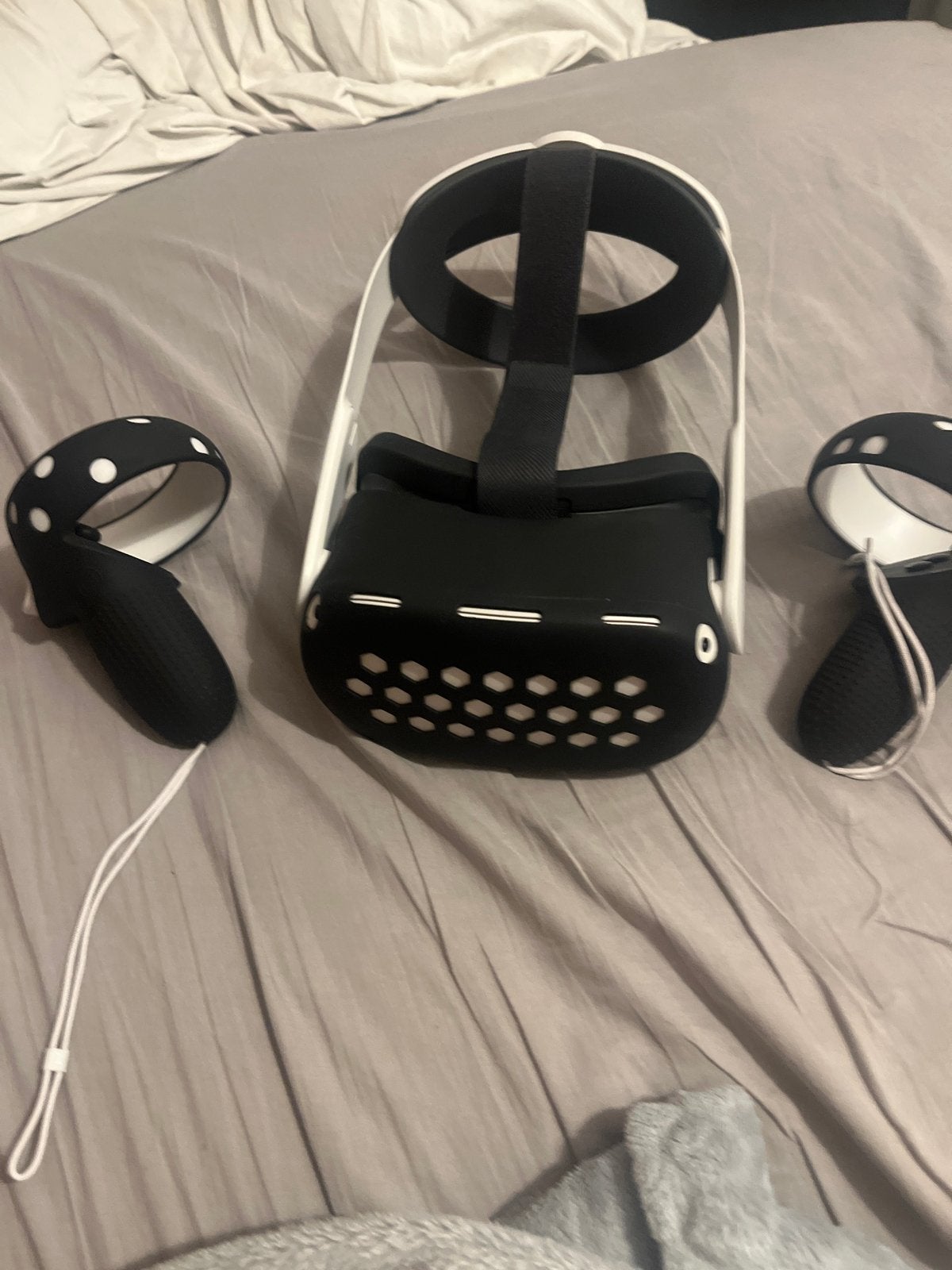 Oculus Quest 2 128GB - Goede staat met Elite Headband, Spelcomputers en Games, Virtual Reality, Ophalen of Verzenden, Zo goed als nieuw