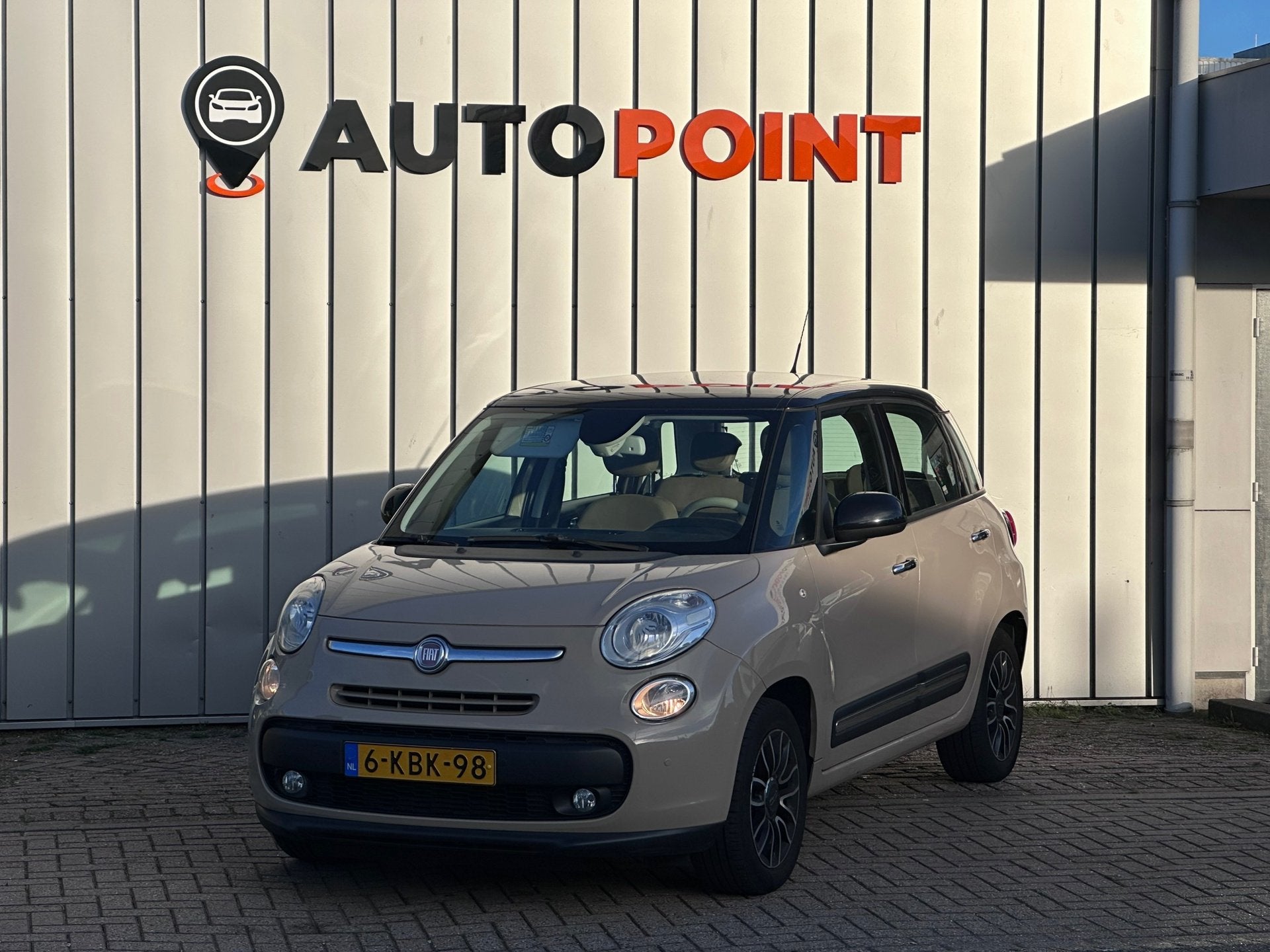 Fiat 500 L 0.9 TwinAir Lounge AIRCO PANO, Auto's, Gebruikt, Euro 6, Beige, Origineel Nederlands