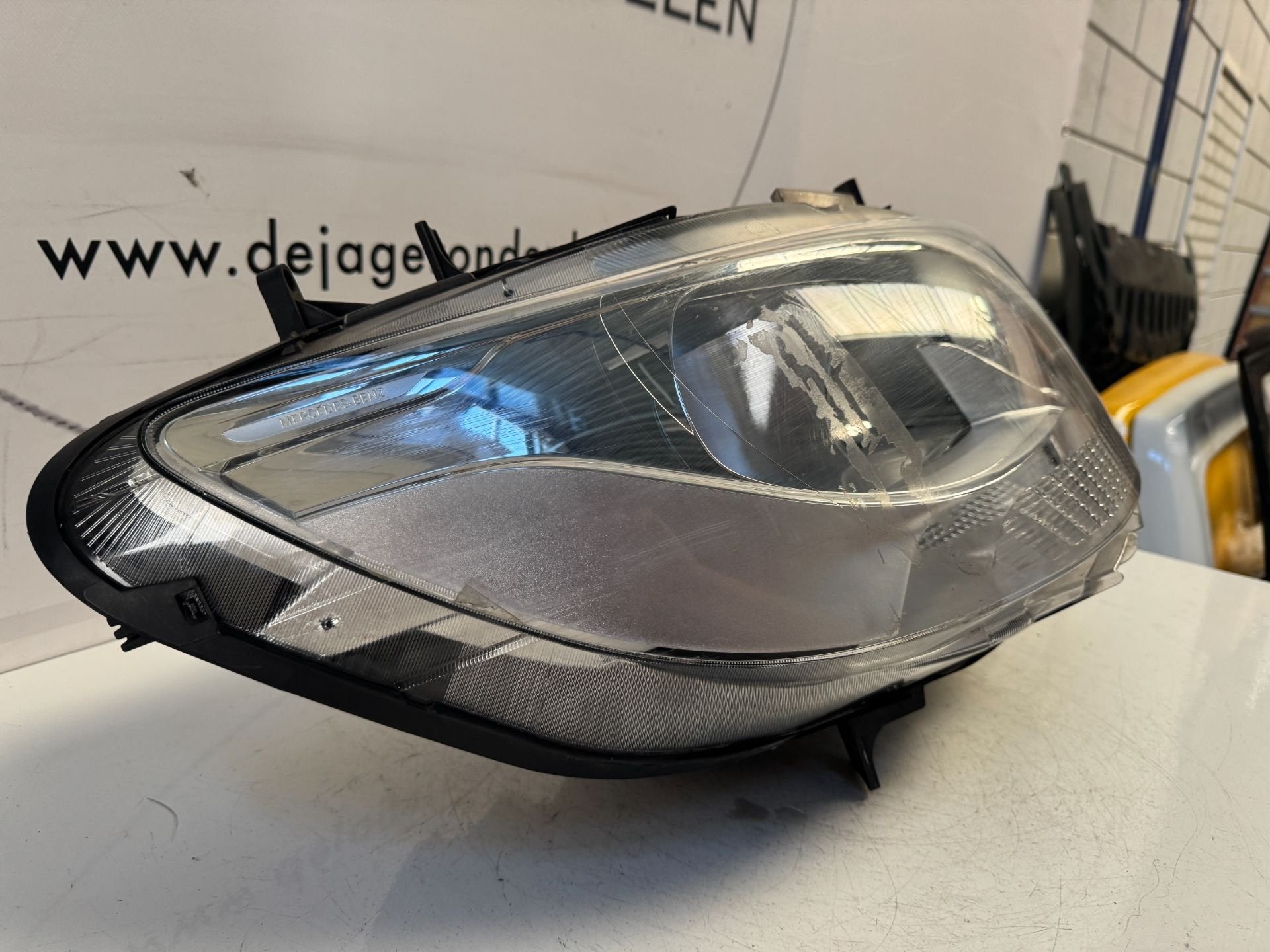 MERCEDES SPRINTER W910 W907 KOPLAMP RECHTS A9109060100, Gebruikt, Mercedes-Benz AG, Mercedes-Benz, Ophalen of Verzenden
