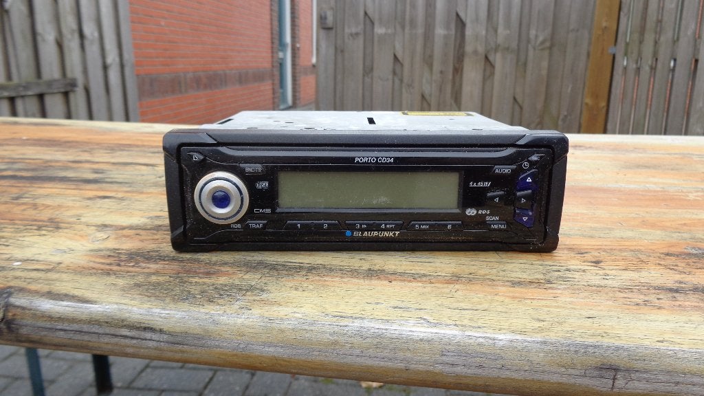 auto radio met cd, Ophalen of Verzenden, Gebruikt