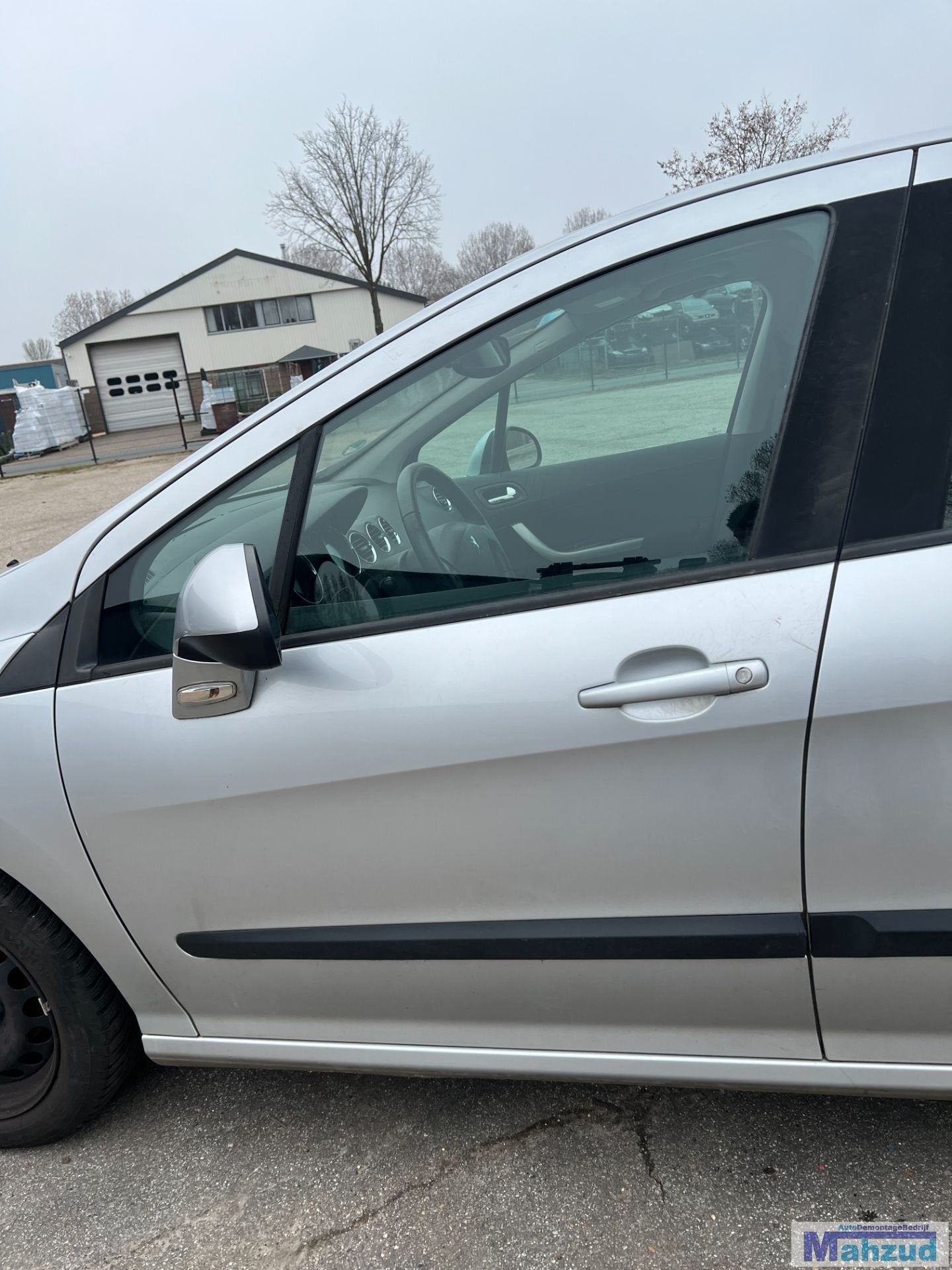 PEUGEOT 308 1 Zilver EZRC links voor deur 2007-2014, Taurusavenue 1
2132 LS  Hoofddorp, NL, Gebruikt, Contact.group@renault.com