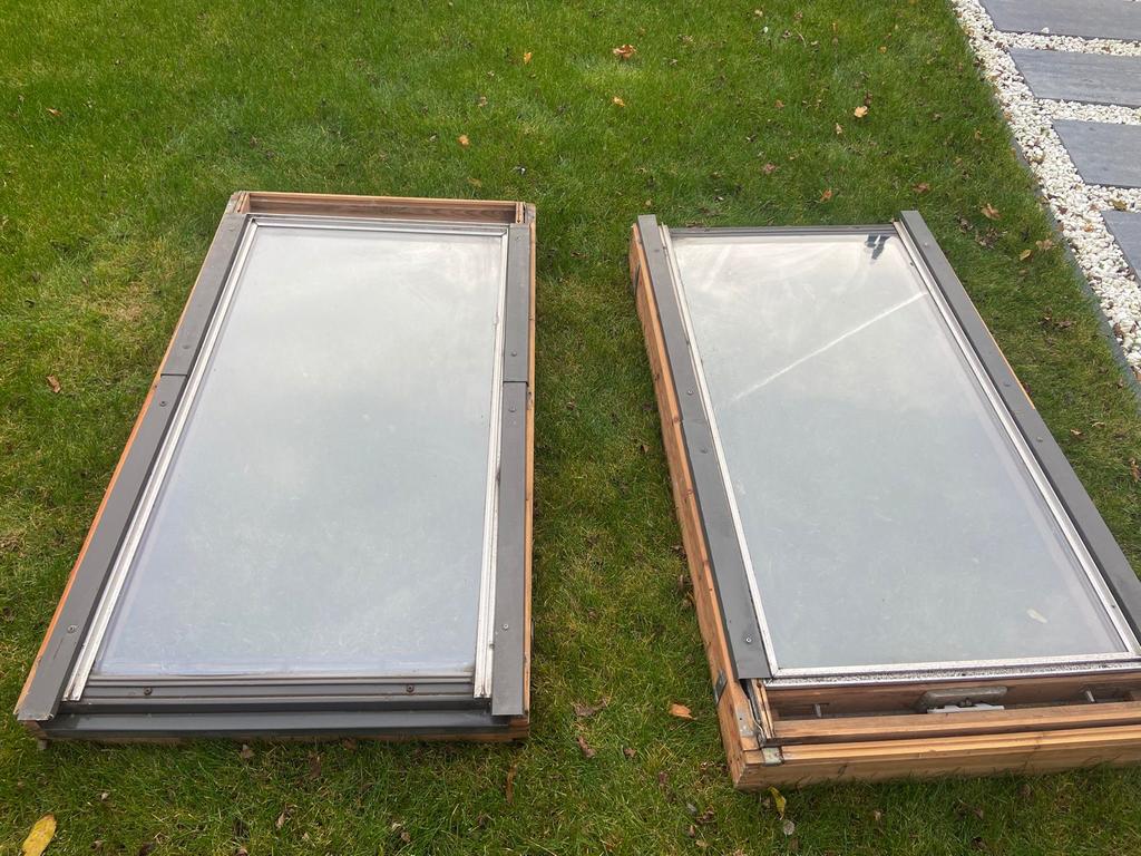 Velux MK08 Dakraam 2x - Gebruikt, Doe-het-zelf en Verbouw, Ophalen, Gebruikt, Minder dan 80 cm, 120 tot 160 cm