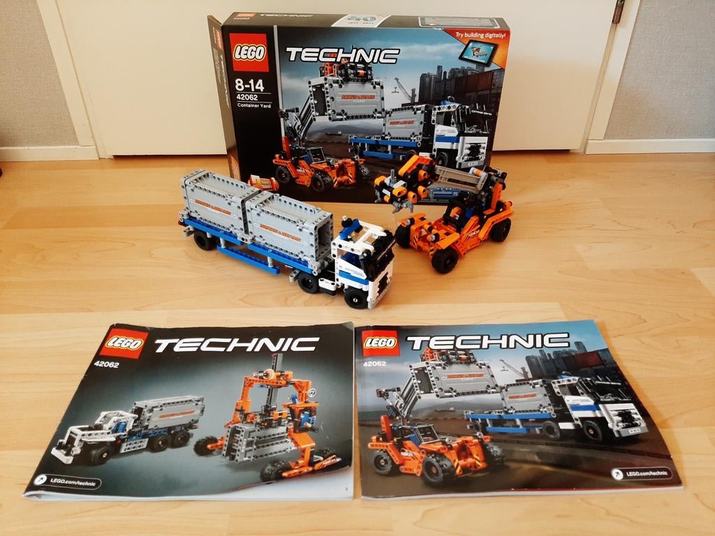 Lego Technic 42062 Container Yard, Kinderen en Baby's, Speelgoed | Duplo en Lego, Compleet, Lego, Ophalen of Verzenden, Zo goed als nieuw