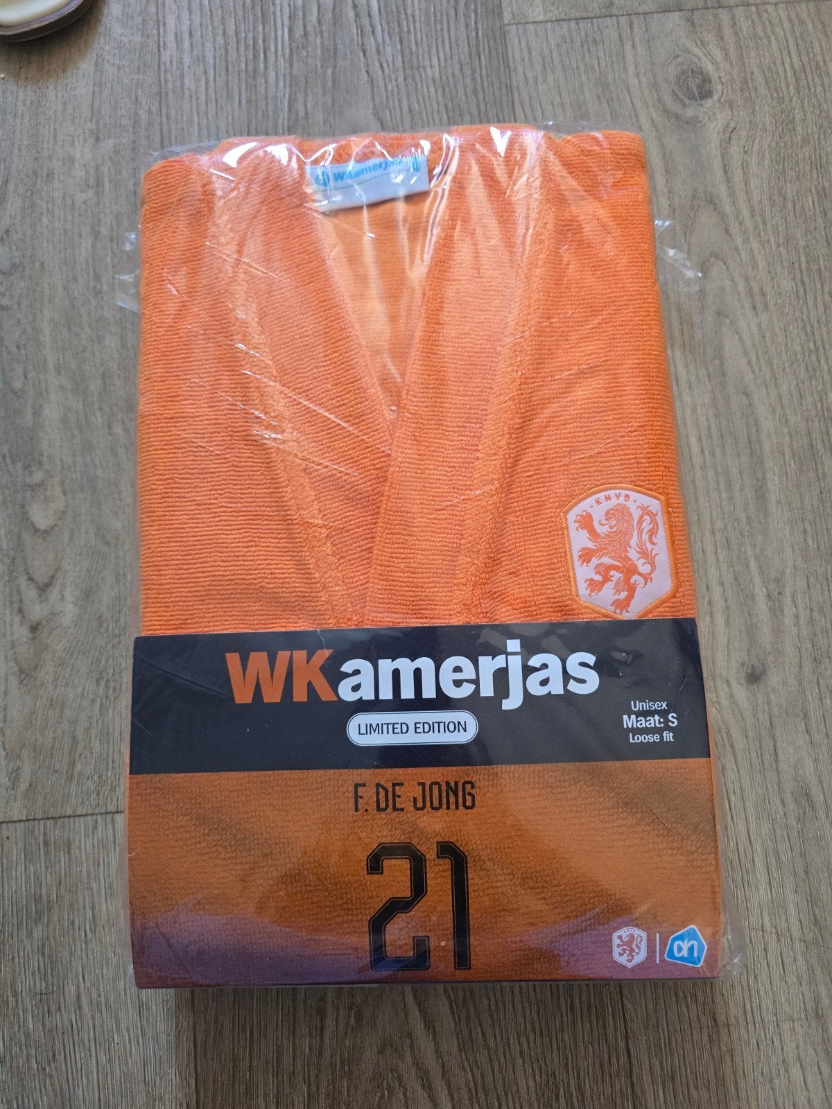 Albert Heijn ah WKamerjas Frenkie de Jong maat S *nieuw*, Verzamelen, Ophalen of Verzenden, Nieuw, Overige sporten, Shirt