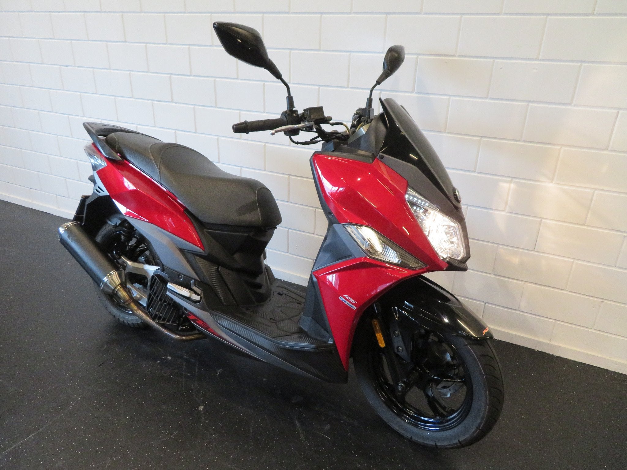 SYM SYMPHONY 125 ST SUPERFRAAI! (bj 2019), Motoren, Scooter, SYM, Bedrijf