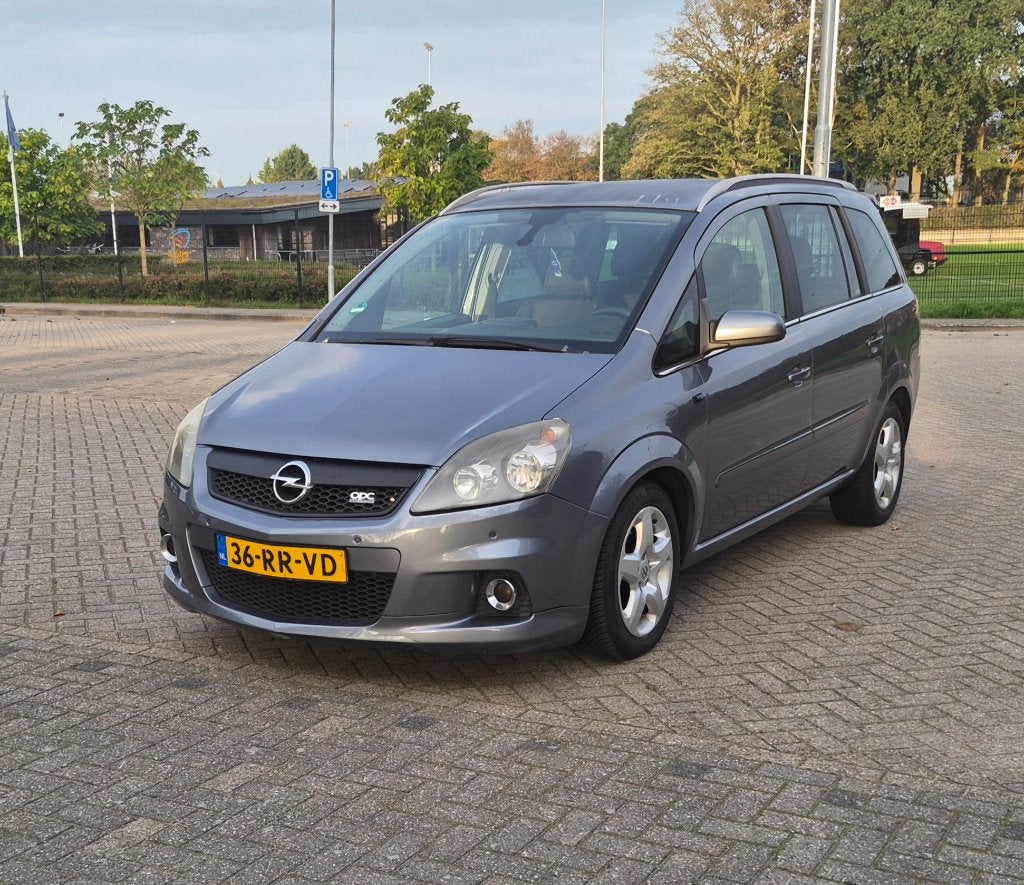 Opel Zafira 2.2 OPC LINE 2005 Grijs UNIEK!, Voorwielaandrijving, Lederen bekleding, 4 cilinders, 150 pk