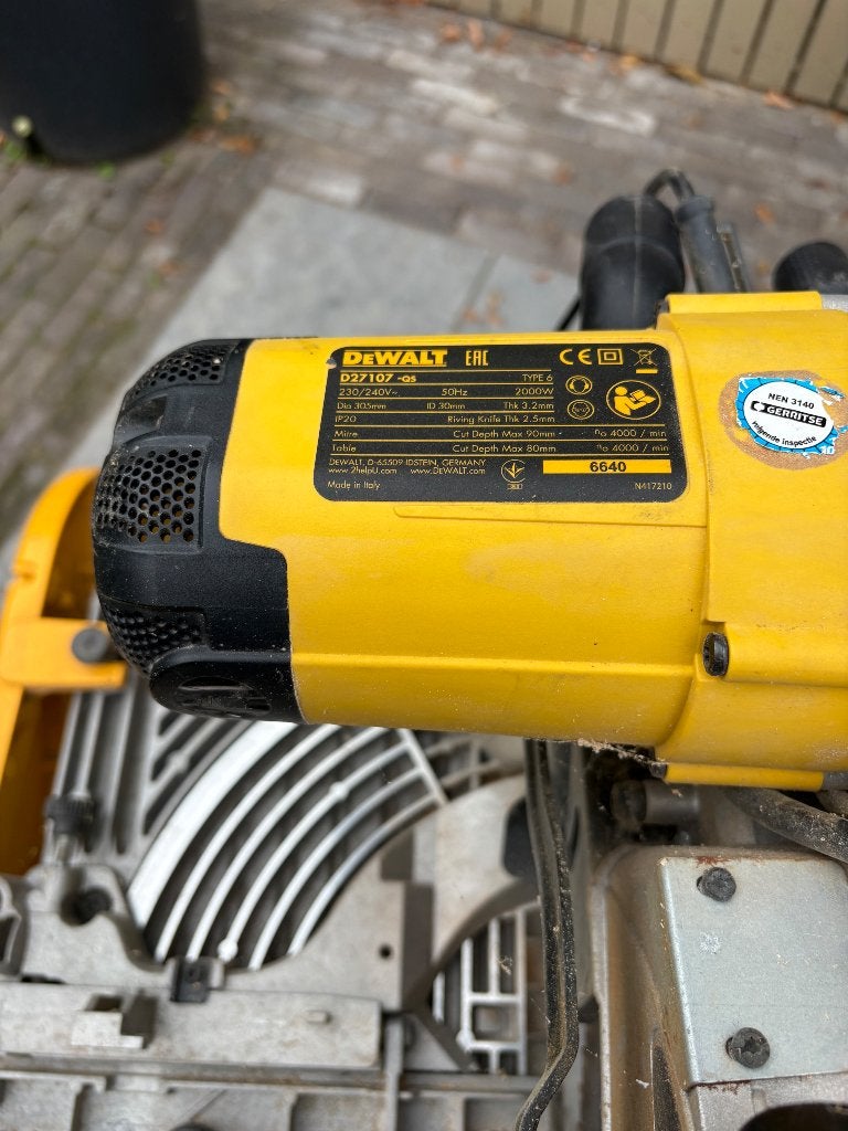 DeWalt afkort en zaagtafel, Ophalen, Gebruikt, 70 mm of meer, Dewalt