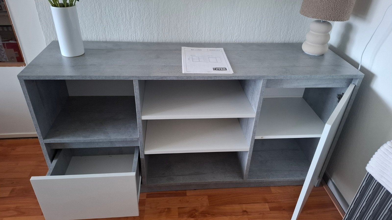 Dressoir/tv meubel te koop €40,-, Ophalen, Gebruikt, 25 tot 50 cm