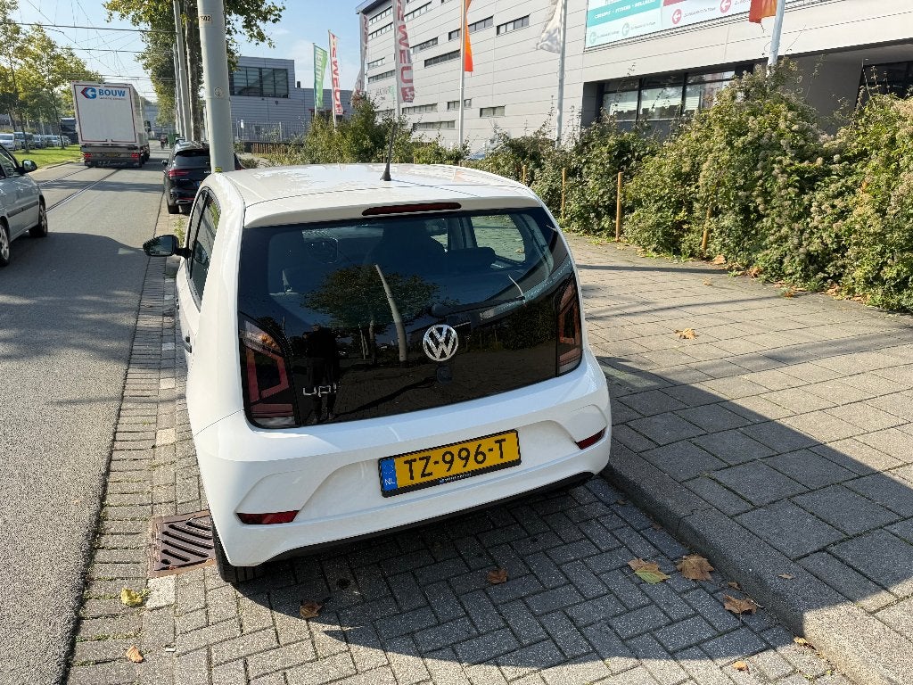 Volkswagen up! 1.0 60PK 5D BMT 2018 Wit