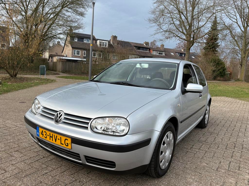 Volkswagen Golf 1.6 77KW 2002 NAP AIRCO CRUISE NIEUWE APK!!!, Auto's, Volkswagen, Particulier, Golf, ABS, Airconditioning, Alarm