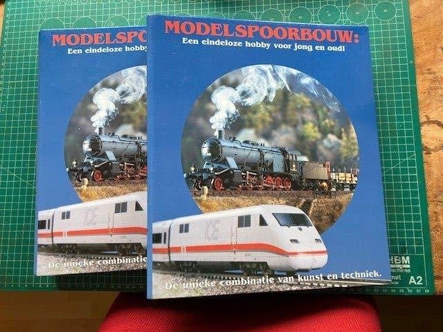 Modelspoorbouw  2 uitgebreide boekwerken, Analoog, Zo goed als nieuw, Fleischmann, Gelijkstroom of Wisselstroom