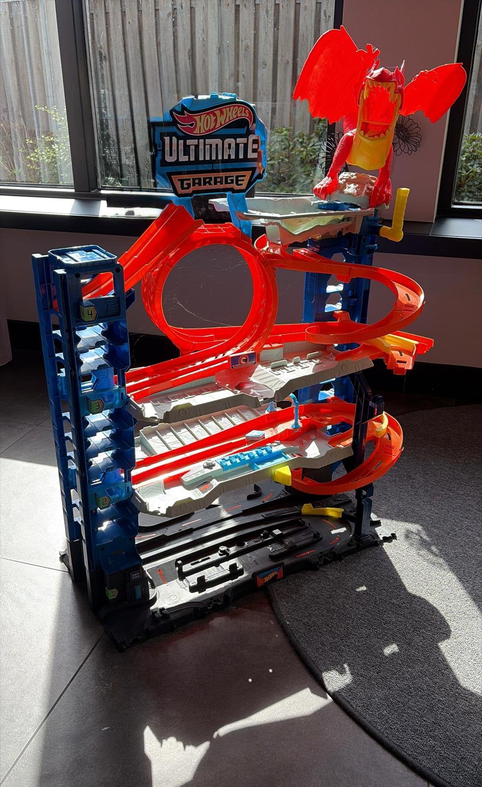 Hotwheel baan, Kinderen en Baby's, Ophalen, Zo goed als nieuw, Handmatig, Hot Wheels