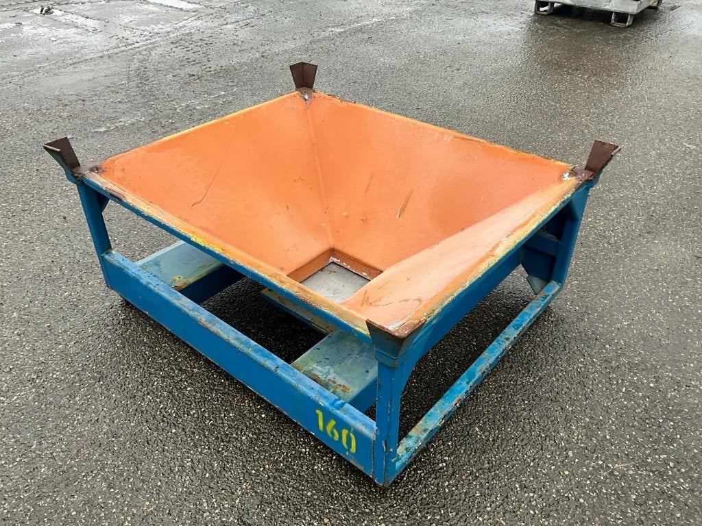 Storttrechter Vultrechter, Dieren en Toebehoren
