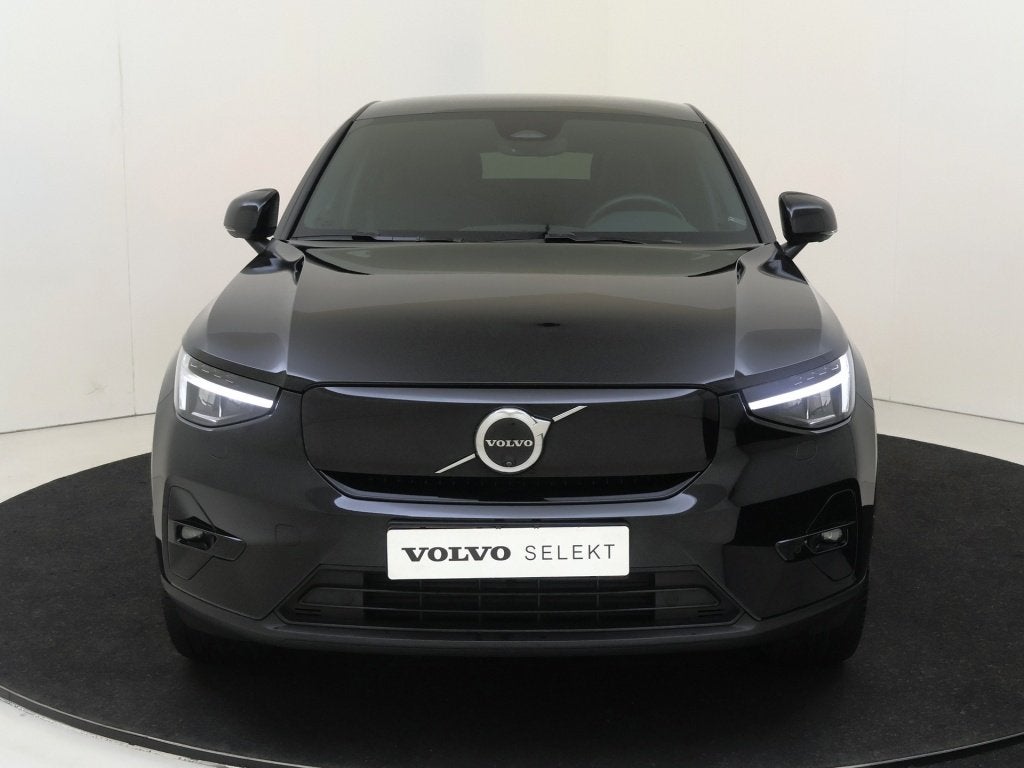 Volvo C40 Extended Ult. 82 kWh | Panodak | Stoelgeheugen |, 82 kWh, Automatische klimaatregeling, Zwart, 420 min