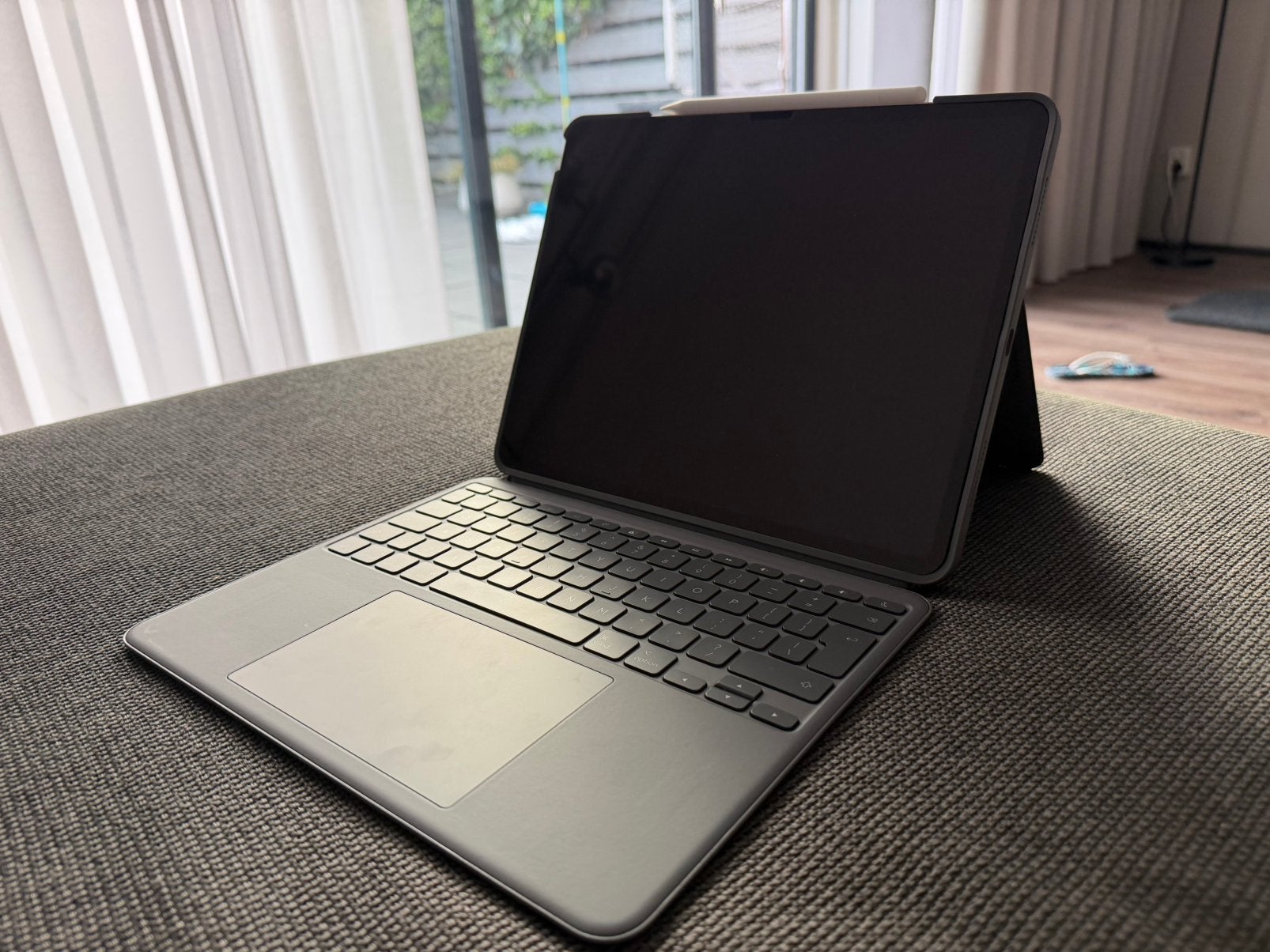 iPad air M2 13 inch 256gb, Computers en Software, Apple iPads, Ophalen, Zo goed als nieuw, Grijs, Apple iPad Air