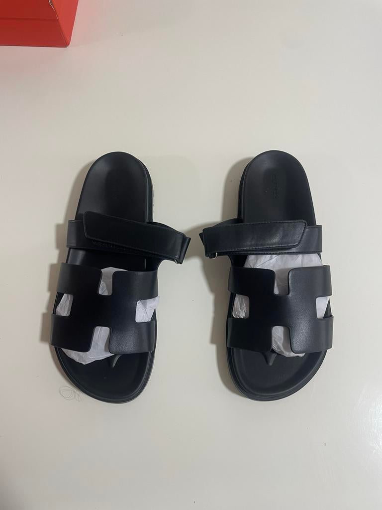 Hermes slippers, Ophalen of Verzenden, Zo goed als nieuw, Jongetje of Meisje