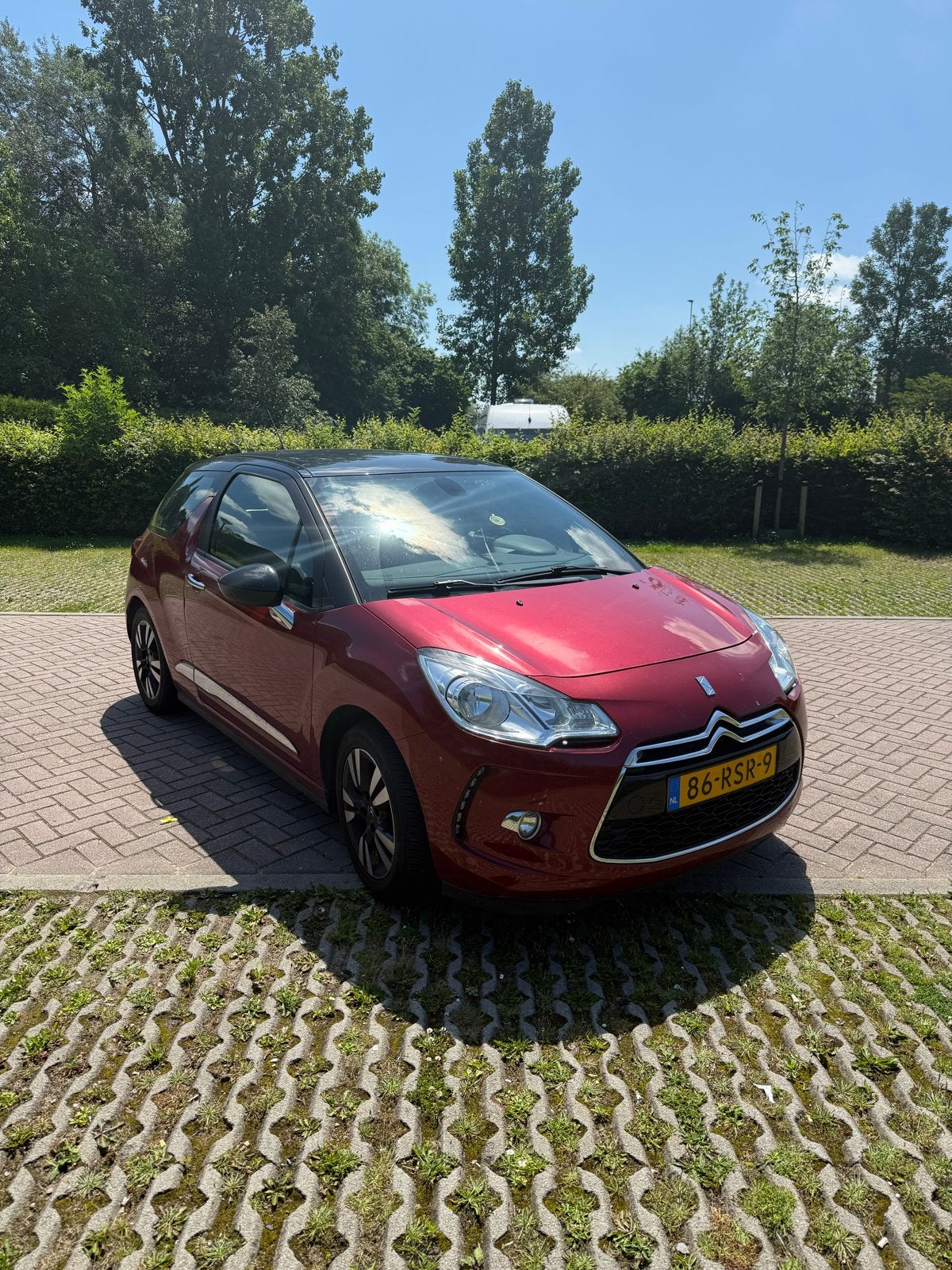 Citroën DS3 1.4 VTI 2011 Rood, Voorwielaandrijving, 40 €/maand, Zwart, Handgeschakeld