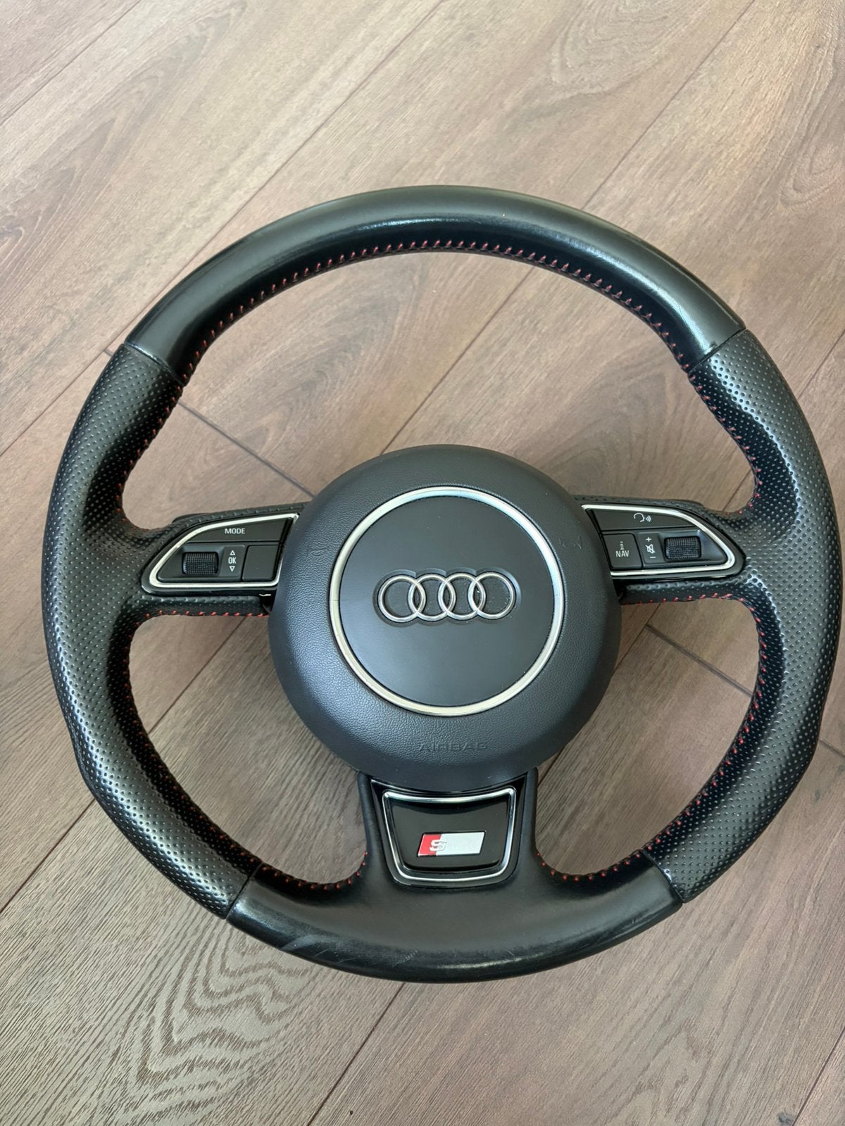 Nette Audi Sportstuur met airbag,bedieningsknoppen&flippers, Ophalen of Verzenden, Audi