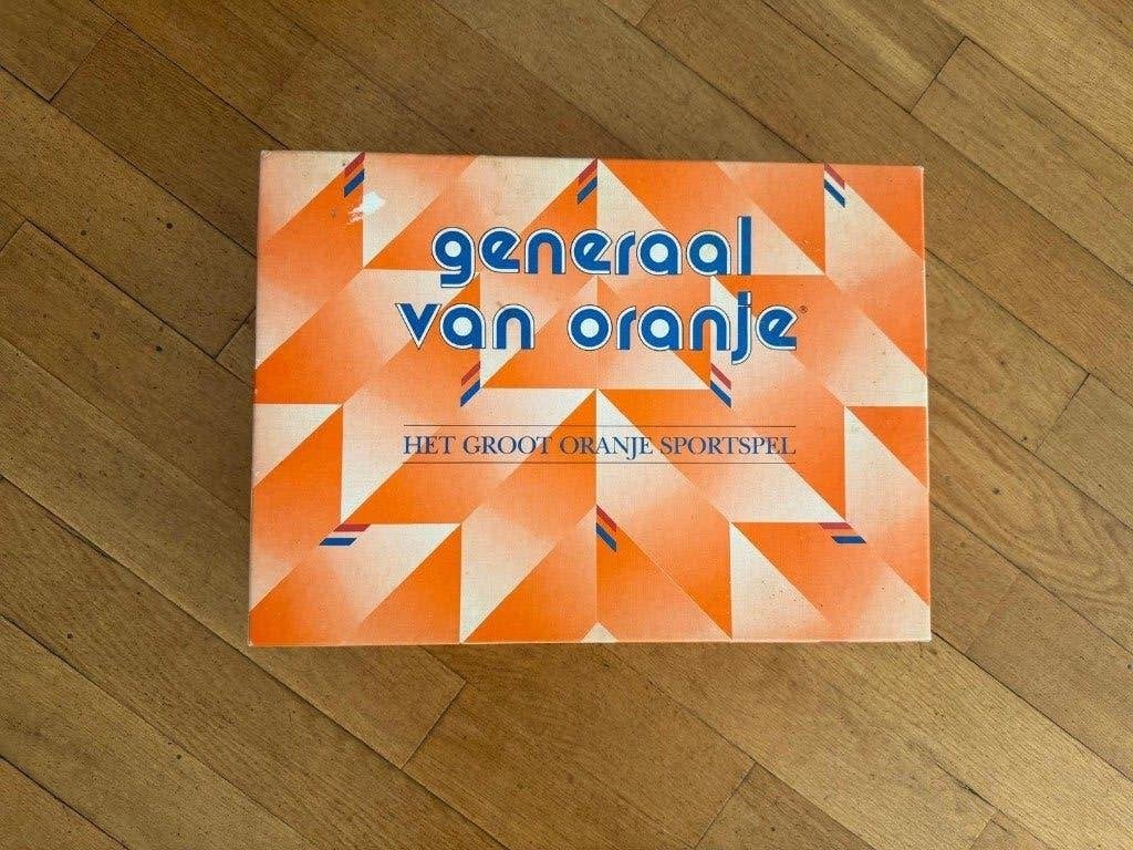 Generaal van Oranje - Het Groot Oranje Sportspel, Drie of vier spelers, Ophalen of Verzenden, Gebruikt, Jumbo