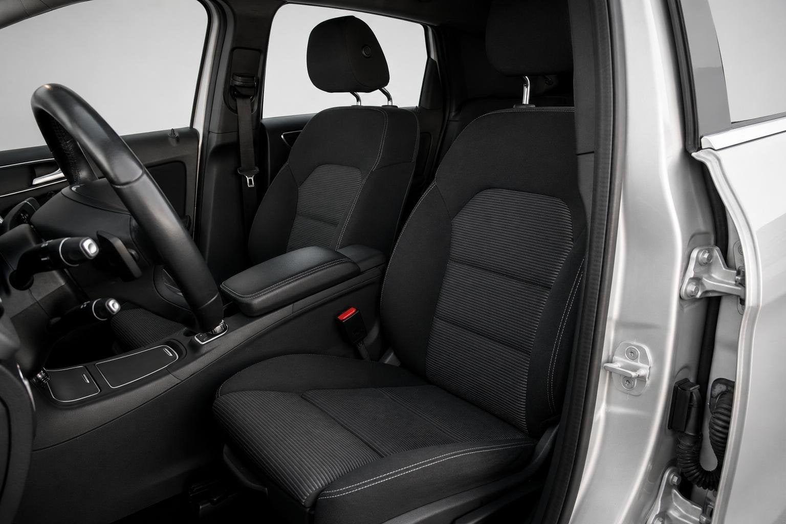 Mercedes-Benz B-klasse Navigatie|Stoelverwarming|Automaat|Bl, Gebruikt, 4 cilinders, Met garantie (alle), 122 pk