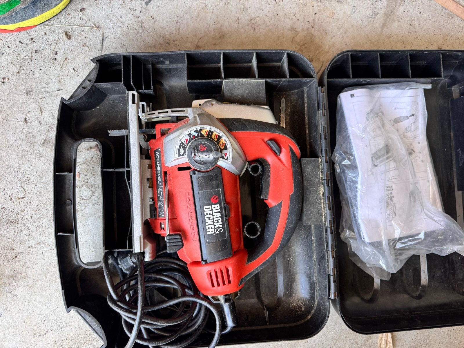 Black & Decker Decoupeerzaag - Gebruikt maar werkt goed, Ophalen, Gebruikt, Decoupeerzaag