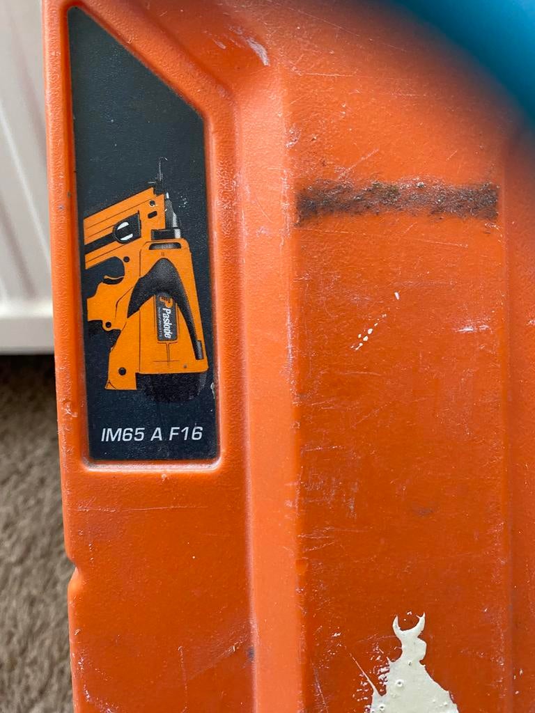 Paslode IM65 A F16 tacker met accu, Doe-het-zelf en Verbouw, Ophalen of Verzenden, Gebruikt