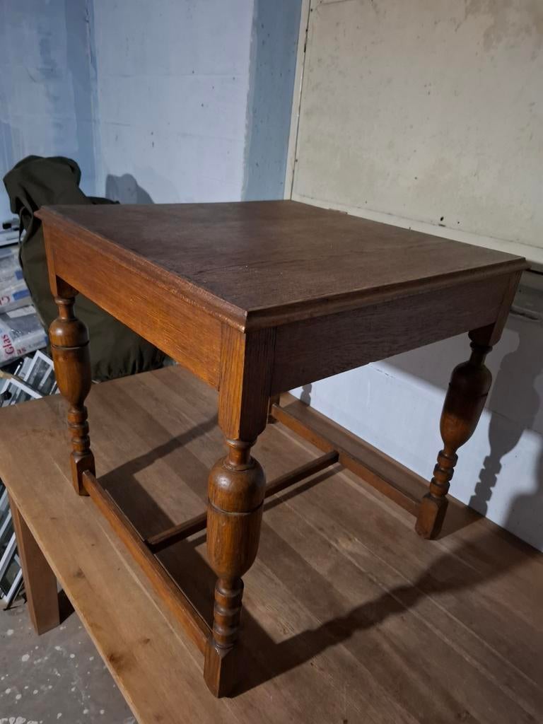 Antieke bijzettafel 61x61x62,5 cm, Ophalen of Verzenden
