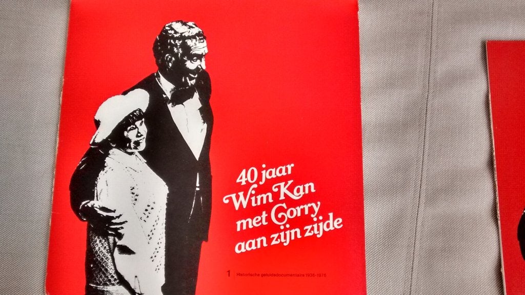 Cabaret 2 LP's 40 jaar Wim Kan met Corry aan zijn zijde, Cabaret of Kleinkunst, Ophalen of Verzenden, Zo goed als nieuw, 12 inch