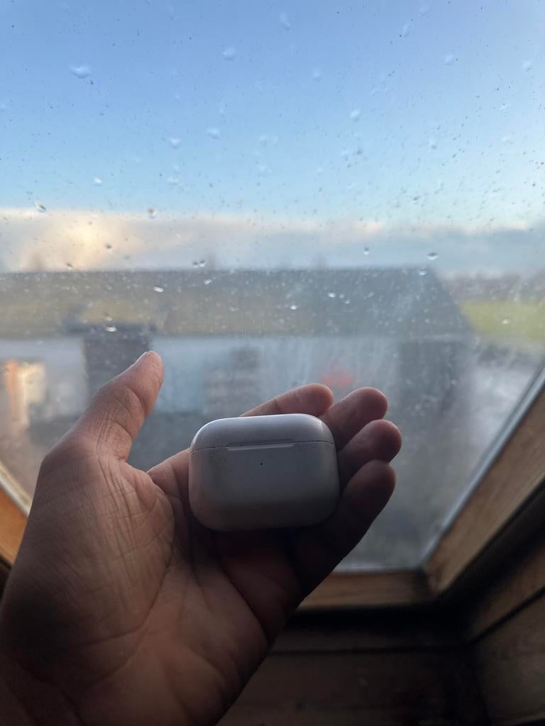 AirPods Pro Gen 1, Ophalen of Verzenden, Gebruikt, Overige merken, Draadloos