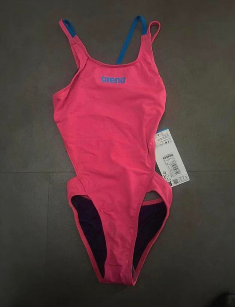 Nieuw!! Arena badpak maat 152, Ophalen of Verzenden, Zo goed als nieuw
