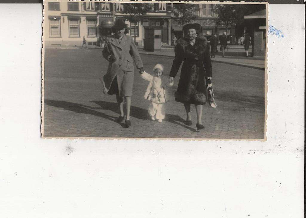 Den Haag Hofweg Modieuze dames  Fotokaart, Ophalen of Verzenden, 1920 tot 1940, Ongelopen, Zuid-Holland